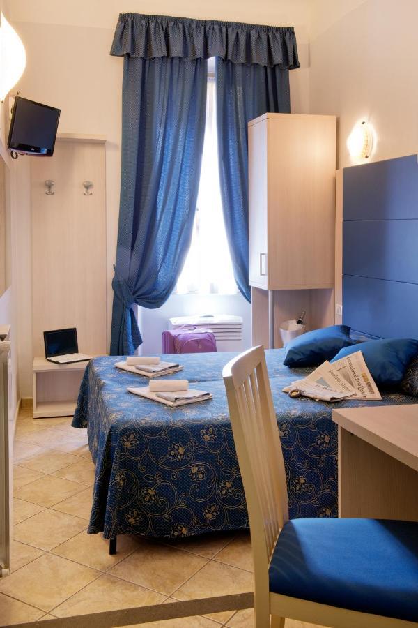 Albergo Marechiaro Рим Экстерьер фото